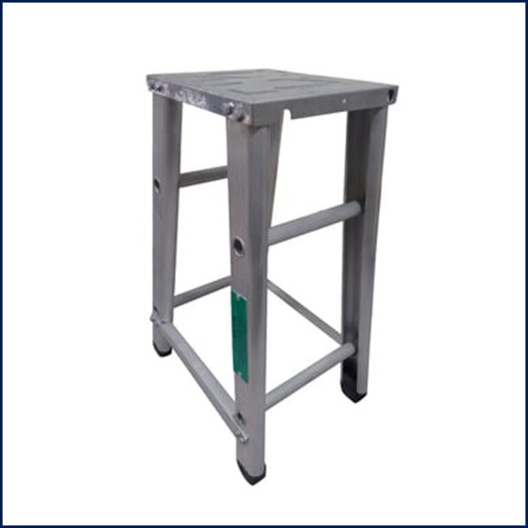 Step stand 768x768 1